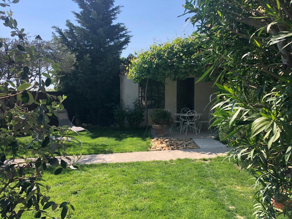 B&B - Le Vieux Figuier Vacqueyras Exterior photo