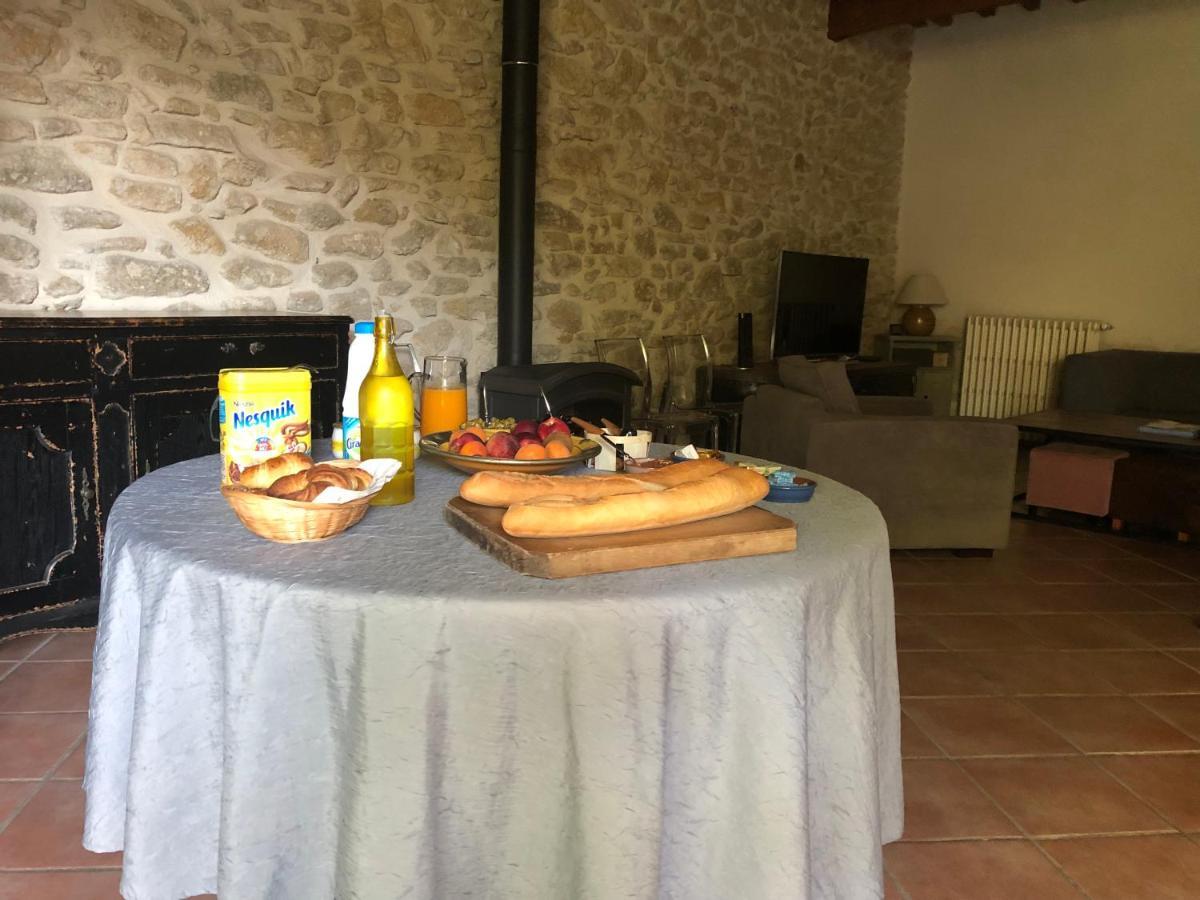 B&B - Le Vieux Figuier Vacqueyras Exterior photo